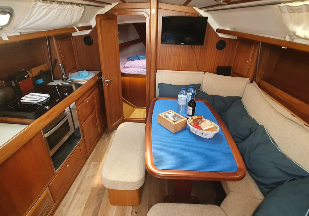 Interior del barco